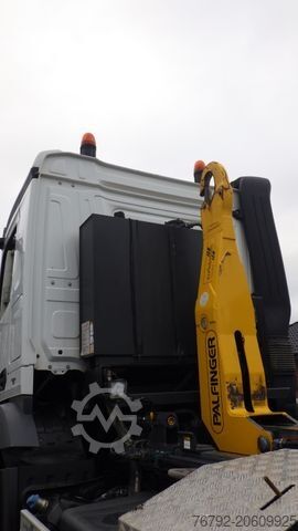 Hákový nosič kontejnerů MERCEDES-BENZ 2548 L 6x4H Pallift T20A Tele-Knick/HAD/Lenkachs