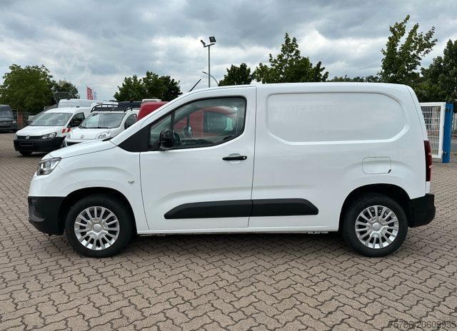 Panelová dodávka TOYOTA Proace City L1 Meister/ Comfort-Paket/ PDC/ AHK
