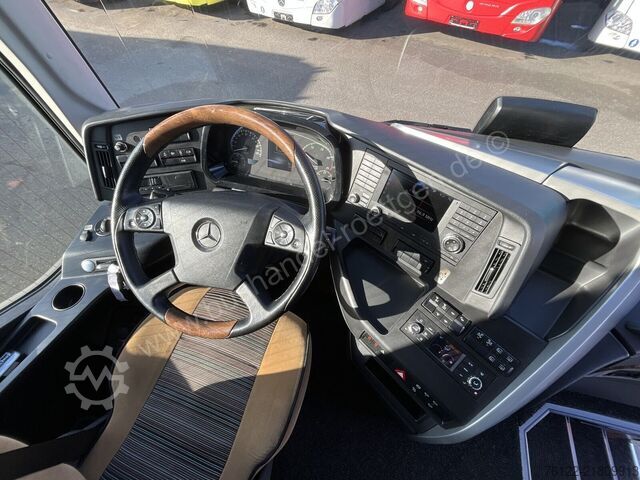 Autobus Mercedes-Benz Tourismo 16 RHD