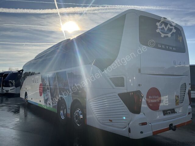 Távolsági autóbusz Setra S 517