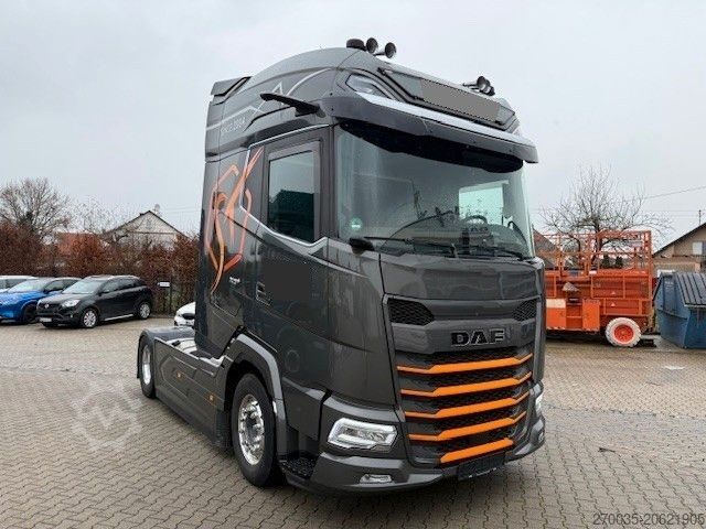 Trattore stradale standard DAF XG+ 530 NGD ACC+Intarder+ALU+Leder+2Tanks+TOP