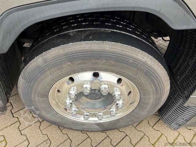 Trattore stradale standard DAF XG+ 530 NGD ACC+Intarder+ALU+Leder+2Tanks+TOP