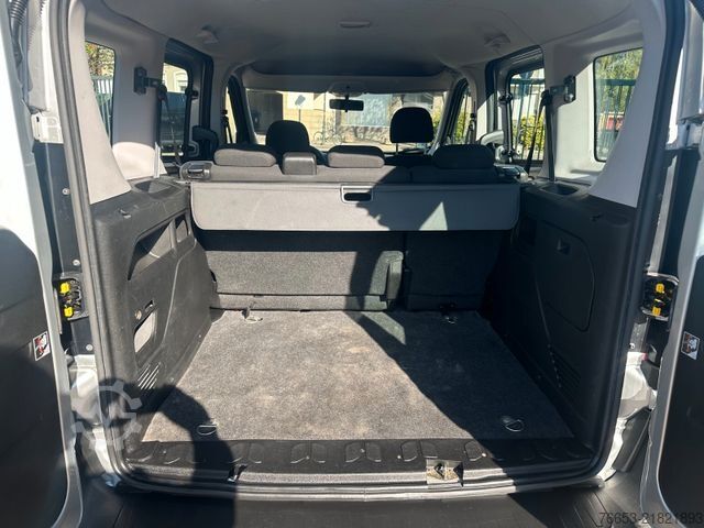 Kleinbus OPEL Combo 70kw * 5-Sitze * Klima * 107016 km * PDC