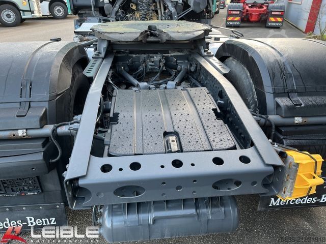 Standardowy ciągnik siodłowy MERCEDES-BENZ Actros 1851*Stream Space*Hydraulik*Standklima*