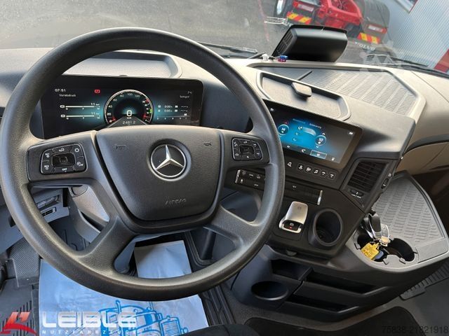 Standardowy ciągnik siodłowy MERCEDES-BENZ Actros 1851*Stream Space*Hydraulik*Standklima*