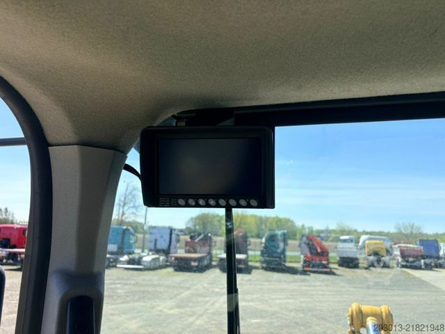 Kerekes rakodó CATERPILLAR 930M Radlader mit Schaufel 2.090 BTH
