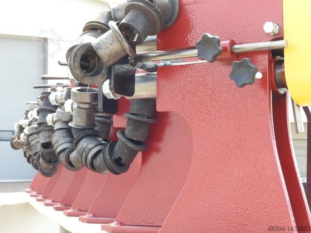 Kralen- en flensmachine PROD-MASZ Sickenmaschine Sickenwalze