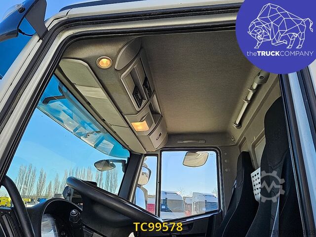 Bâche coulissante Iveco EuroCargo 120 E22
