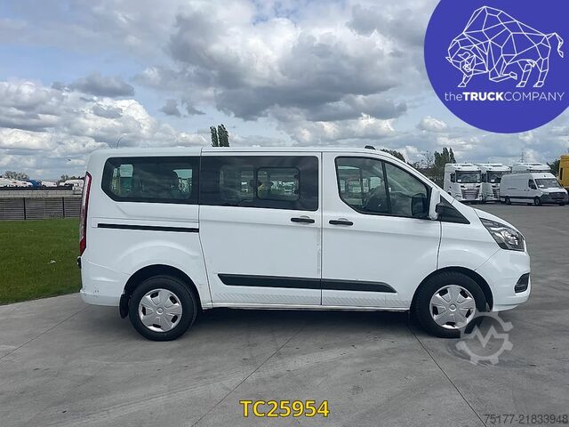 Passenger transportation Ford Transit CUSTOM 2.0 TDCI - 9 SEATS - AUTOMATIC -...