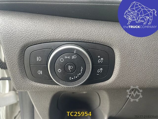 Passenger transportation Ford Transit CUSTOM 2.0 TDCI - 9 SEATS - AUTOMATIC -...