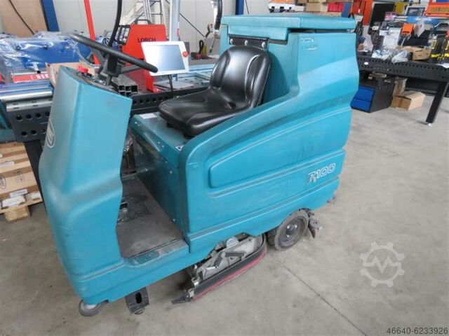 Schoonmaken van de eenheid TENNANT Tennant 7100