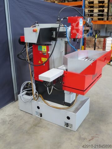 Fresadora de ferramentas EMCO FB-3