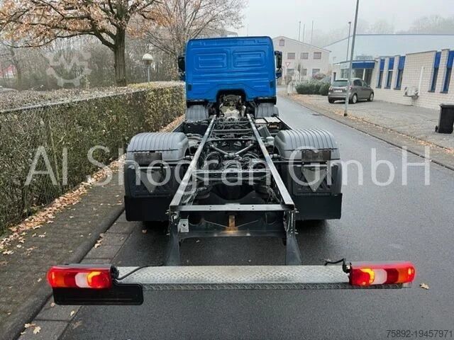 Fahrgestell mit Fahrerhaus Mercedes-Benz Atego 1318 4x2 / Euro 6 / Schaltung 1218