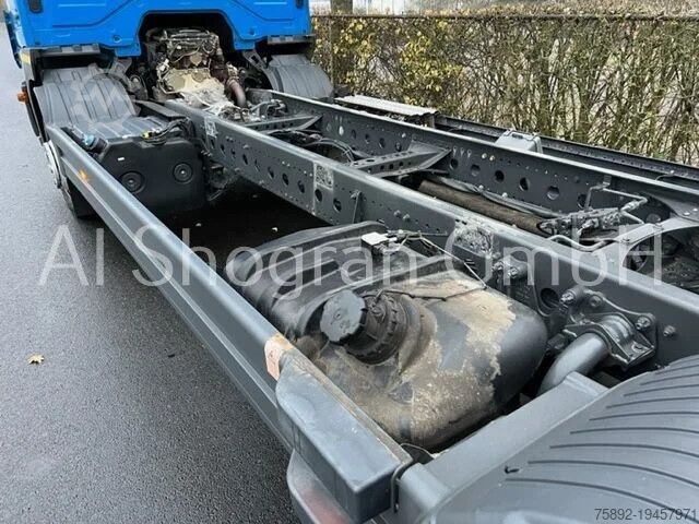 Châssis avec cabine Mercedes-Benz Atego 1318 4x2 / Euro 6 / Schaltung 1218