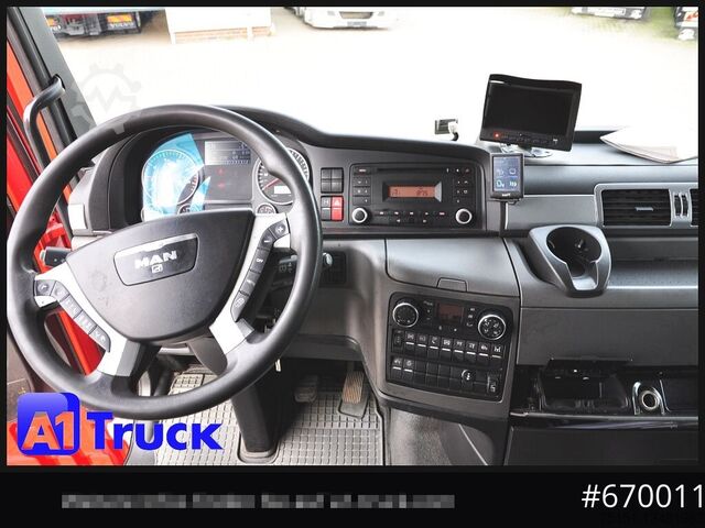 Vrachtauto met open laadbak MAN TGX 26.400, Hiab Kran, Lenk-Liftachse,