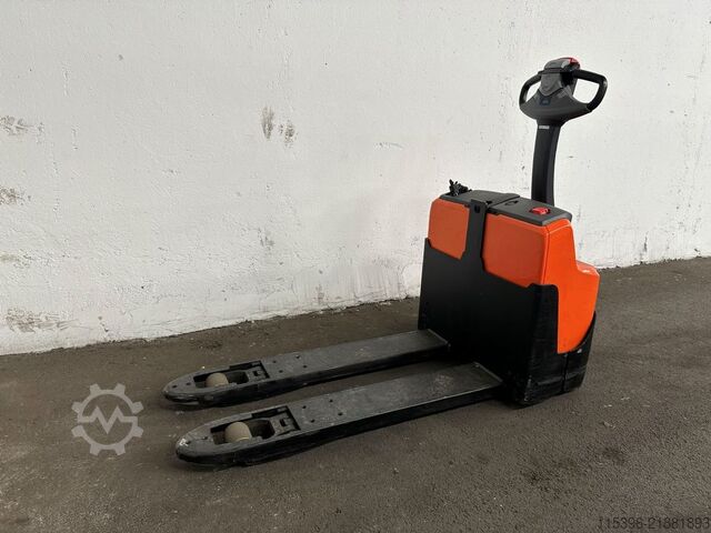 Porta-paletes manual Toyota LWI 160 - 810 Stunden !!!