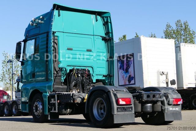 Cap tractor standard MAN TGX 18.500 XXL Retarder Kühlbox XL- Tank Euro 6