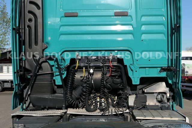 Cap tractor standard MAN TGX 18.500 XXL Retarder Kühlbox XL- Tank Euro 6