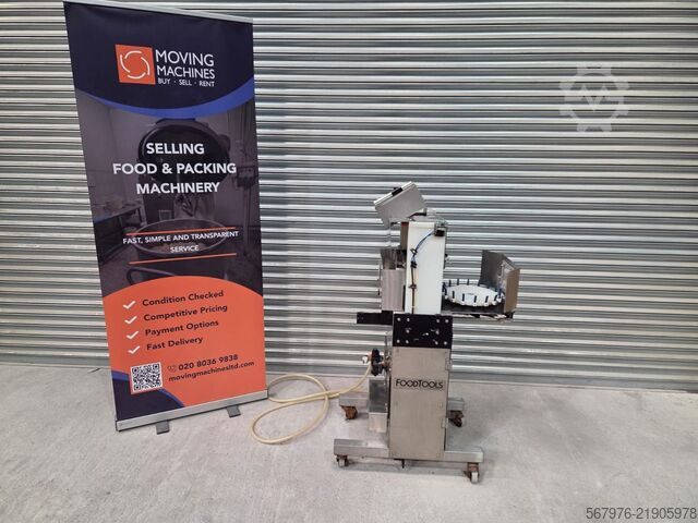 Affettatrice per torte rotonde Foodtools Inc. CS-4AC-CE Round Cake Slicer