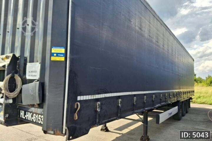 Sliding tarpaulins Krone SD / Disk brakes