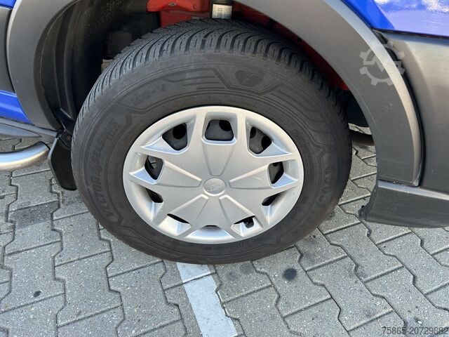 Furgão de caixa Ford Transit 2.0 TDCI Trend / 147 dkm / L3 H2 / APK ...