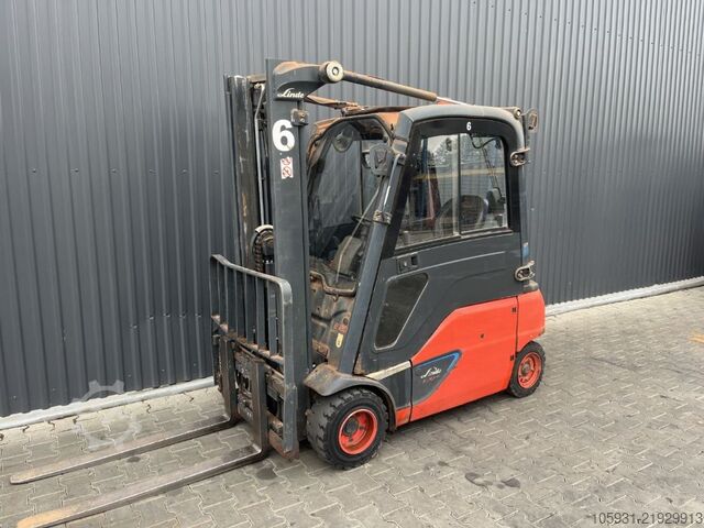 Elektrikli 4 tekerlekli forklift Linde E20PL-02