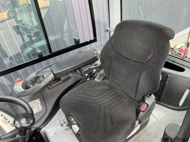 Elektrikli 4 tekerlekli forklift Still RX60-35