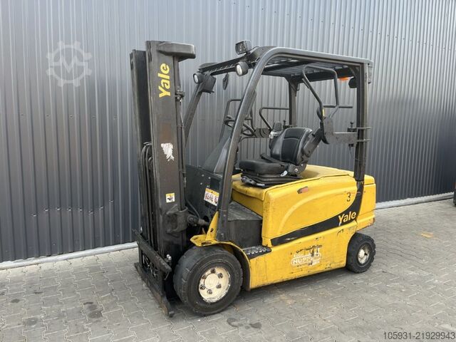 Elektrikli 4 tekerlekli forklift Yale ERP25VL