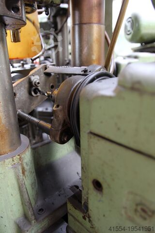 Máquina de transferencia rotativa de 6 estaciones Steinel 6 Stationen Rundtakt Sonderbohranlage