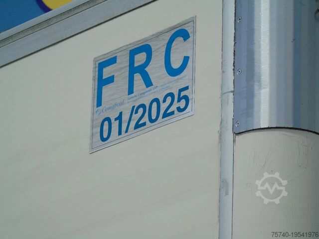 Gekoeld/bevroren transport Volvo FL 16.260 +CHEREAU + carrier + manual