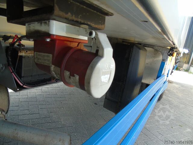 Gekoeld/bevroren transport Volvo FL 16.260 +CHEREAU + carrier + manual