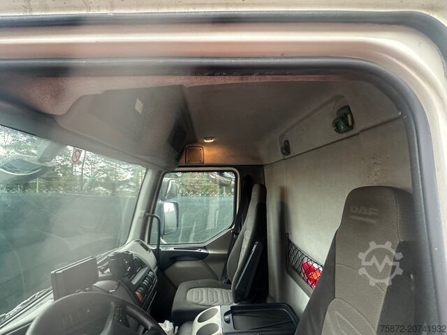 Box truck DAF LF 250 EEV EURO 5 15T FURGON