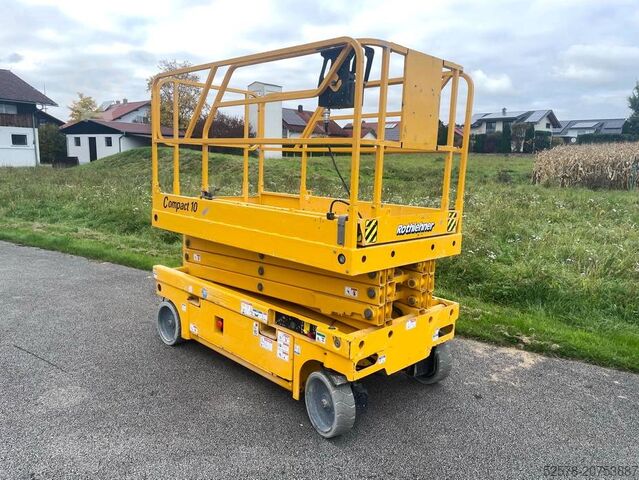 Schaarlift Haulotte Compact 10