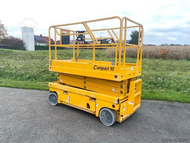 Schaarlift Haulotte Compact 10