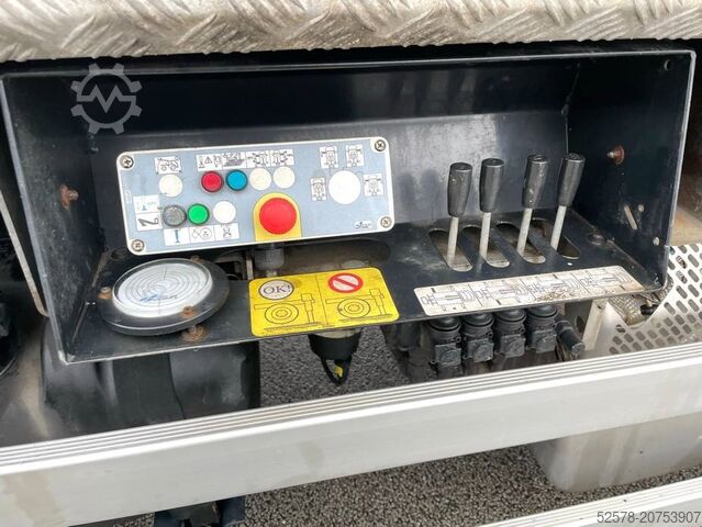 Plošina pro nákladní automobily GSR E 180TJ