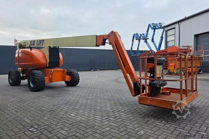 Articulated boom lift JLG 800AJ Diesel, 4x4x4 Drive, 26.5m Working Height, 1