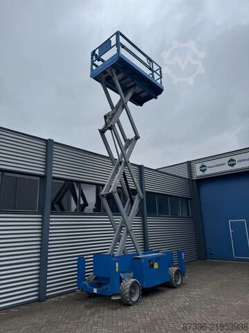 Scharnierende telescopische hoogwerker Genie GS2669DC Hoogwerker Schaarhoogwerker