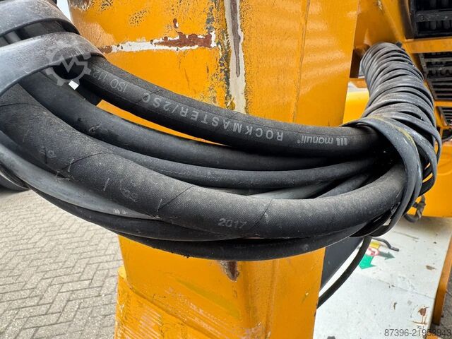 Leddelt teleskopisk arbejdsplatform Niftylift HR12NE Hoogwerker Knikarmhoogwerker