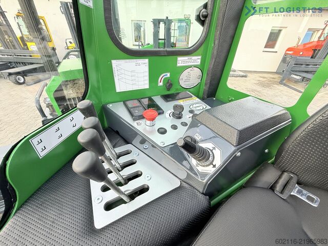 Négyirányú targoncát Combilift C5000XL / DIESEL / WIDE FORK POSITIONER