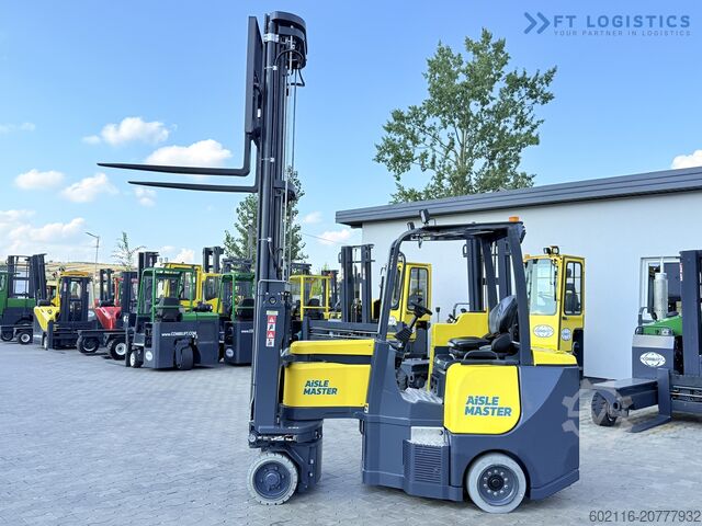 Smalgangsgaffeltruck Combilift AISLE MASTER TRIPLEX 8500 FREE LIFT TOP1