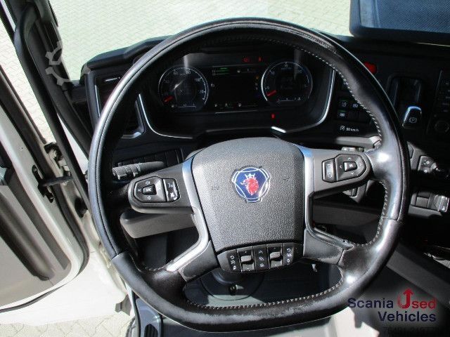 Standardní tahač Scania R 500 A4x2NA