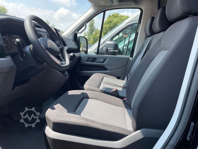 Βαν με ψηλή οροφή VOLKSWAGEN Crafter 35 L4H3 AHK RFK oh. Schäden