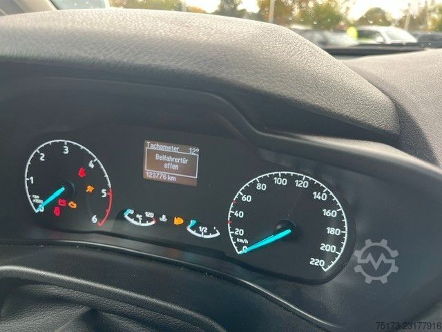 Dobozos furgon FORD Transit Connect 230 Kasten L2 lang Trend Kamera