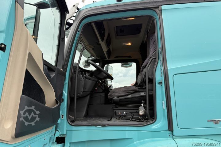 Τυπική μονάδα τράκτορα Mercedes-Benz ACTROS 1845 Retarder Hydraulik / Swiss-Vehicle