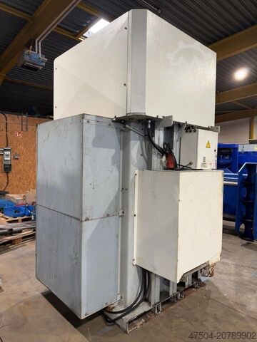 Vertical baler HSM VL 600