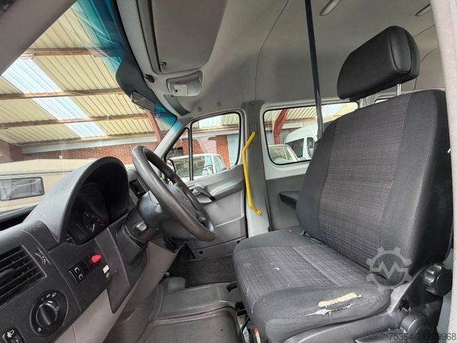Minibus MERCEDES-BENZ Sprinter 316 ERDGAS/CNG 9 Sitze MOTOR KAPUTT