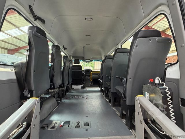 Minibus MERCEDES-BENZ Sprinter 316 ERDGAS/CNG 9 Sitze MOTOR KAPUTT