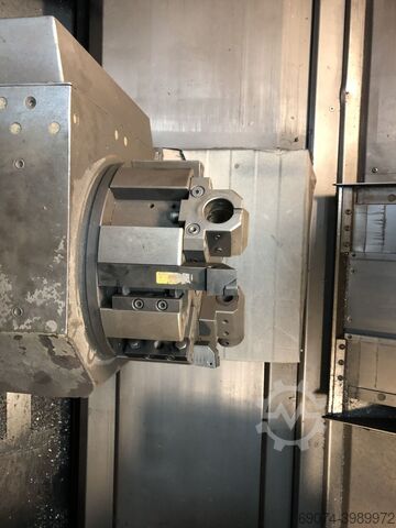 Centro de torneamento multitarefa Mazak Integrex 200 III-ST
