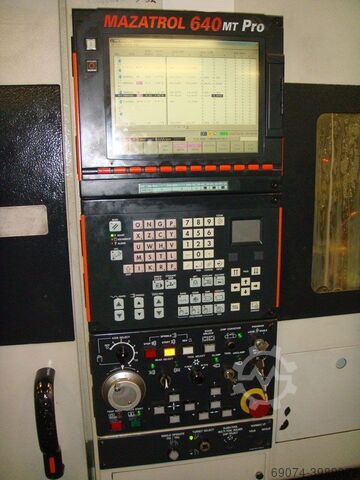 Centro de torneamento multitarefa Mazak Integrex 200 III-ST