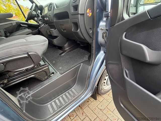 Bestelwagen RENAULT Master 2,3 Dci Kasten L3H2 9.000 km Wie Neu!!
